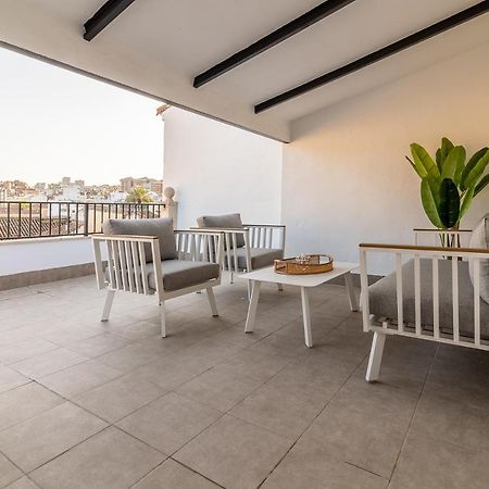 Apartamentos El Patio Plaza Santa Clara Caces المظهر الخارجي الصورة
