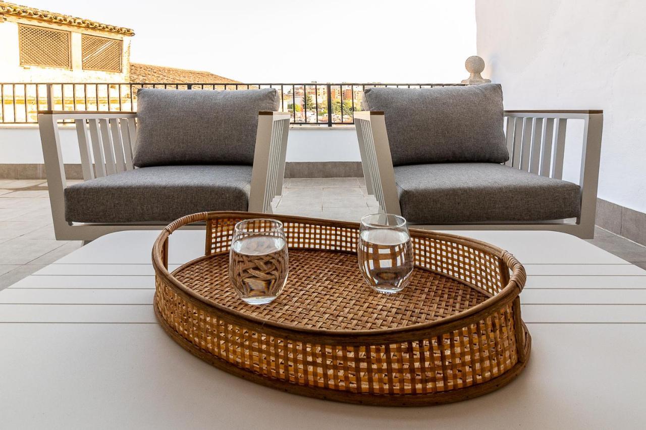Apartamentos El Patio Plaza Santa Clara Caces المظهر الخارجي الصورة